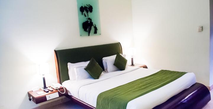 Hotel Atithi Пондичерри Экстерьер фото