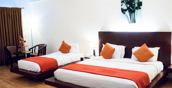 Hotel Atithi Пондичерри Экстерьер фото